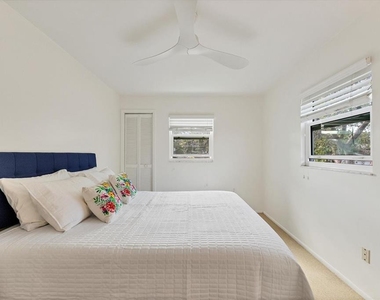 261 Lee Avenue - Photo Thumbnail 23