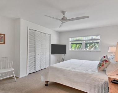 261 Lee Avenue - Photo Thumbnail 21