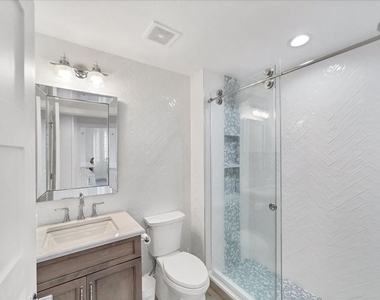 13113 Gasparilla Road - Photo Thumbnail 16