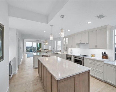 13113 Gasparilla Road - Photo Thumbnail 6