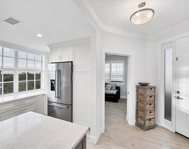 13113 Gasparilla Road - Photo Thumbnail 4