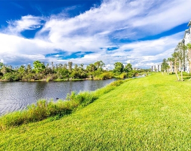 14141 Heritage Landing Boulevard - Photo Thumbnail 41