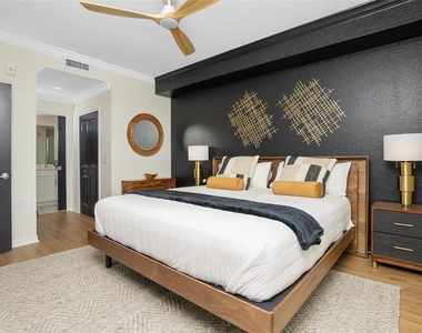 14141 Heritage Landing Boulevard - Photo Thumbnail 24