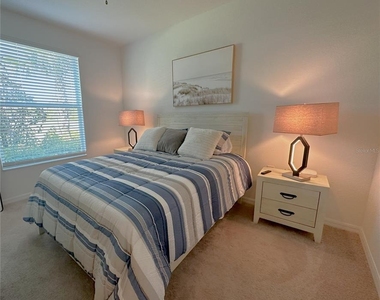 14040 Heritage Landing Boulevard - Photo Thumbnail 22