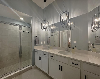 14251 Heritage Landing Boulevard - Photo Thumbnail 19