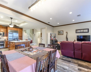 10300 Tarpon Landings Terrace - Photo Thumbnail 13