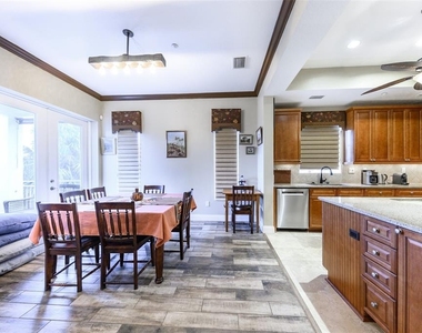 10300 Tarpon Landings Terrace - Photo Thumbnail 6