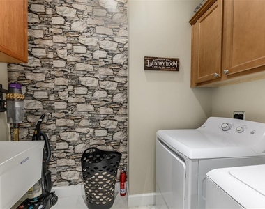 10300 Tarpon Landings Terrace - Photo Thumbnail 45