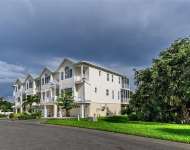 10300 Tarpon Landings Terrace - Photo Thumbnail 60