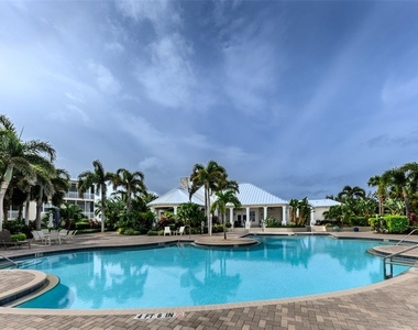 10300 Tarpon Landings Terrace - Photo Thumbnail 68