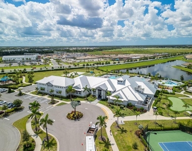 5161 Coral Reef Way - Photo Thumbnail 43