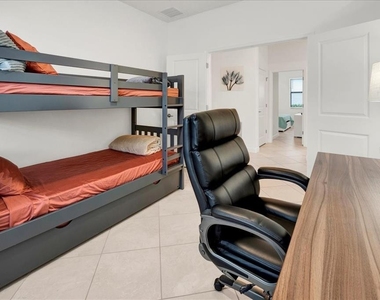 5161 Coral Reef Way - Photo Thumbnail 18