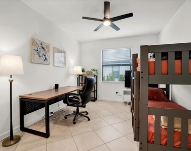 5161 Coral Reef Way - Photo Thumbnail 17