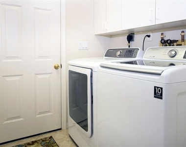 231 Southampton Lane - Photo Thumbnail 22