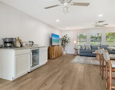 6722 Roxbury Drive - Photo Thumbnail 65