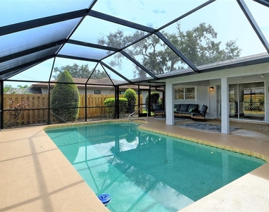 6722 Roxbury Drive - Photo Thumbnail 27