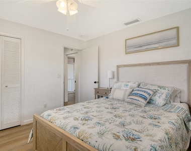 6722 Roxbury Drive - Photo Thumbnail 83