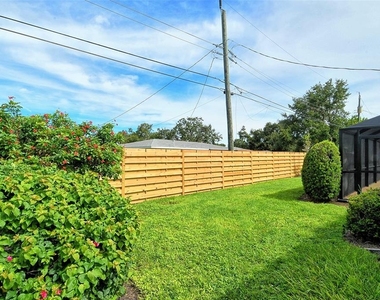 6722 Roxbury Drive - Photo Thumbnail 29