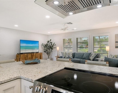 6722 Roxbury Drive - Photo Thumbnail 73