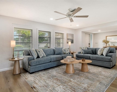 6722 Roxbury Drive - Photo Thumbnail 79