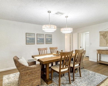 6722 Roxbury Drive - Photo Thumbnail 74