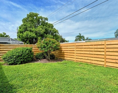 6722 Roxbury Drive - Photo Thumbnail 28