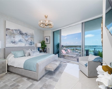 1155 N Gulfstream Avenue - Photo Thumbnail 31
