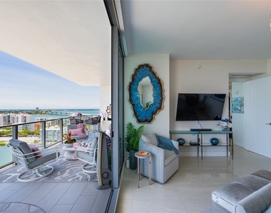 1155 N Gulfstream Avenue - Photo Thumbnail 37
