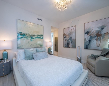 1155 N Gulfstream Avenue - Photo Thumbnail 50