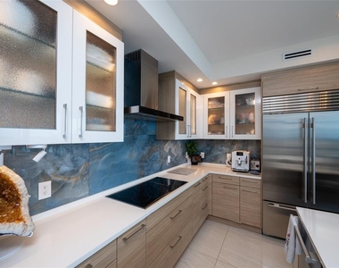 1155 N Gulfstream Avenue - Photo Thumbnail 28