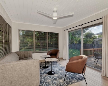 1726 Floyd Street - Photo Thumbnail 20