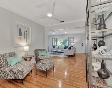 1726 Floyd Street - Photo Thumbnail 15