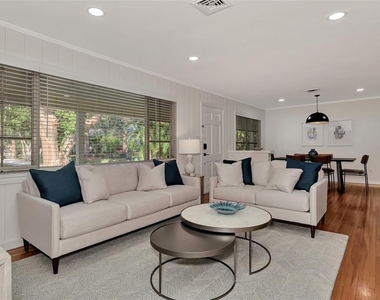 1726 Floyd Street - Photo Thumbnail 8