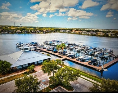1121 Riverscape Street - Photo Thumbnail 27