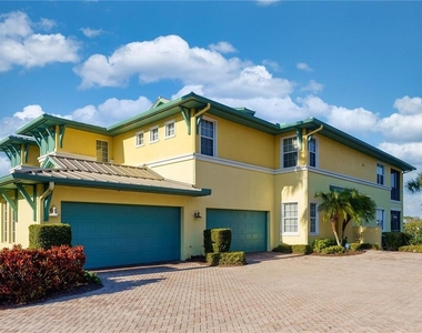 1121 Riverscape Street - Photo Thumbnail 73