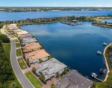 1121 Riverscape Street - Photo Thumbnail 72