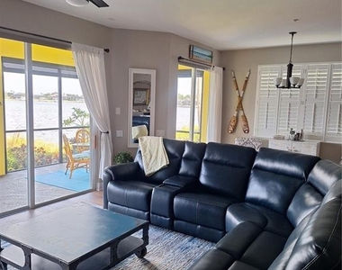 1121 Riverscape Street - Photo Thumbnail 49