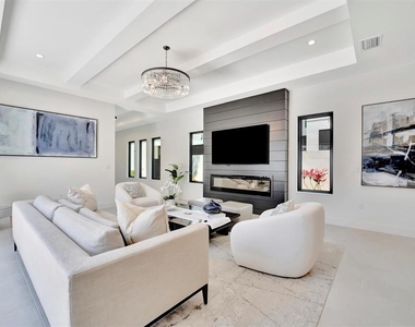 5939 Redbay Boulevard - Photo Thumbnail 7