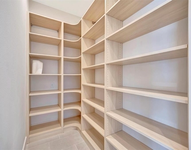 5939 Redbay Boulevard - Photo Thumbnail 17