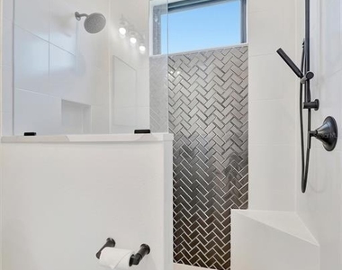 5939 Redbay Boulevard - Photo Thumbnail 45
