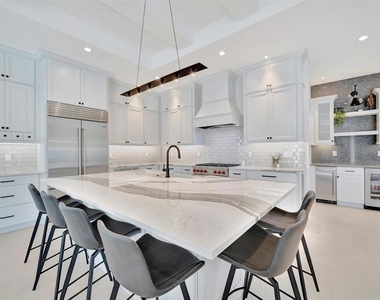 5939 Redbay Boulevard - Photo Thumbnail 10