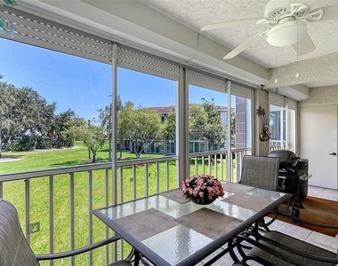 6505 Stone River Road - Photo Thumbnail 8