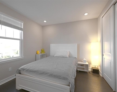 1056 Seagrape Drive - Photo Thumbnail 17