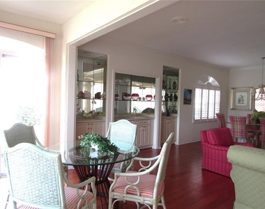 3881 Chatsworth Greene Court - Photo Thumbnail 15