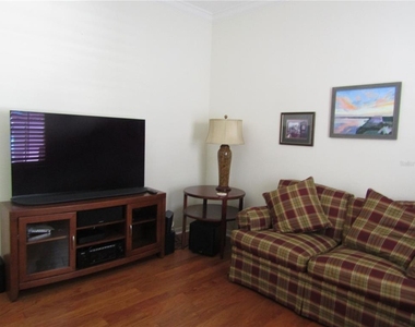 3881 Chatsworth Greene Court - Photo Thumbnail 33