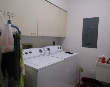 3881 Chatsworth Greene Court - Photo Thumbnail 31