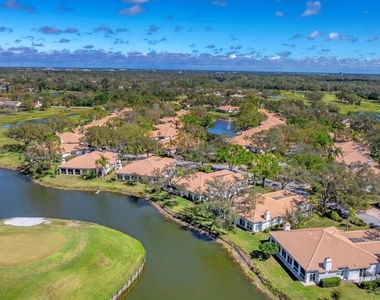 3881 Chatsworth Greene Court - Photo Thumbnail 40
