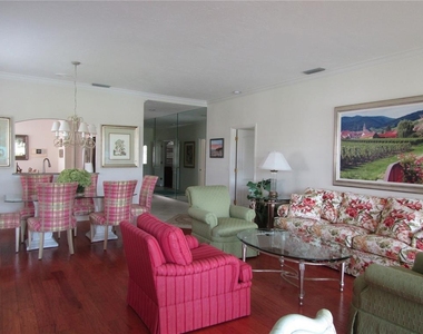 3881 Chatsworth Greene Court - Photo Thumbnail 13
