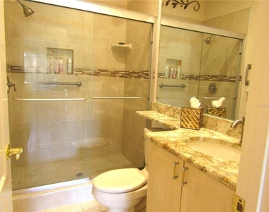 3881 Chatsworth Greene Court - Photo Thumbnail 23