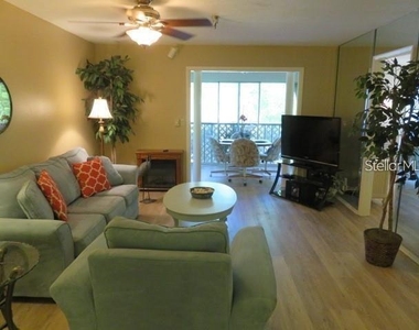 6304 Pointe West Boulevard - Photo Thumbnail 10